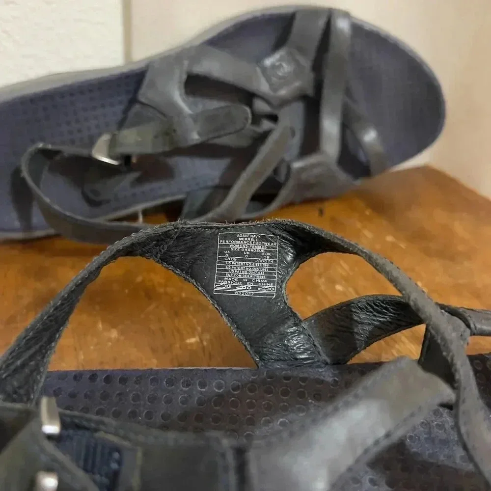 Merrell Agave Women's Sandals Navy Blue Leather Strappy Adjustable Size 8 Hiking